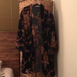 Boho floral kimono